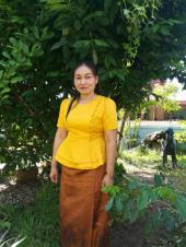 นางเพลินพิชย์ วงชมภู